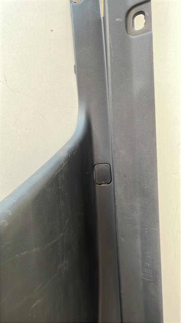 Pisante para-choque traseiro Volkswagen Amarok 2210/ 2011/ 2012/ 2013/ 2014/ 2015/ 2016/ 2017/ 2018/ 2019/ 2021/ 2022 - 2H6.807.512