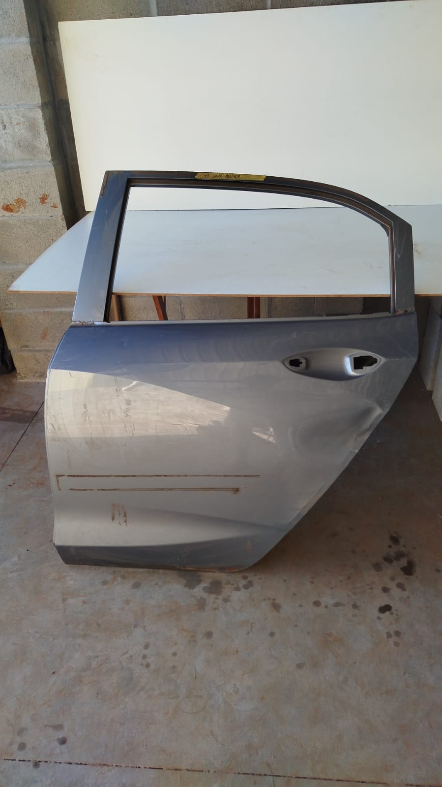 Porta Onix traseira lado motorista 2020/2023